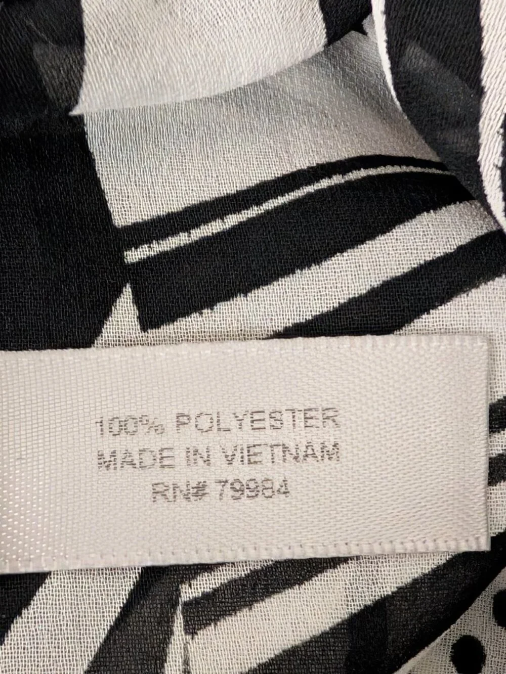 Chico's Black & White Ruffle Scarf 11